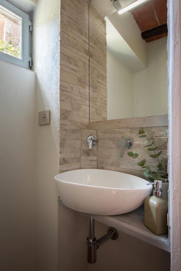 La Casetta Di Nise, Charming Private Spa Castelnuovo dell'Abate Bagian luar foto